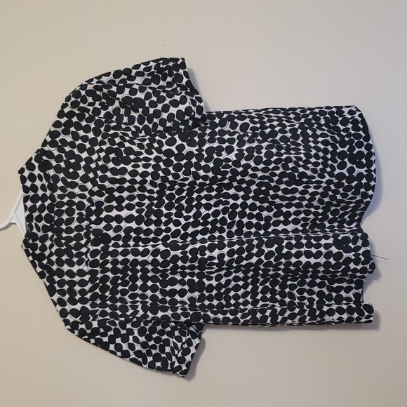 Christopher and Banks stretch black and white polka dot shorts sleeve jacket - Picture 6 of 6